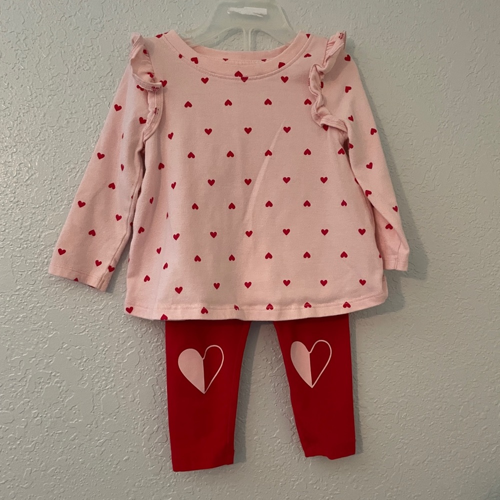 Size 12 Month Cat & Jack Heart Set